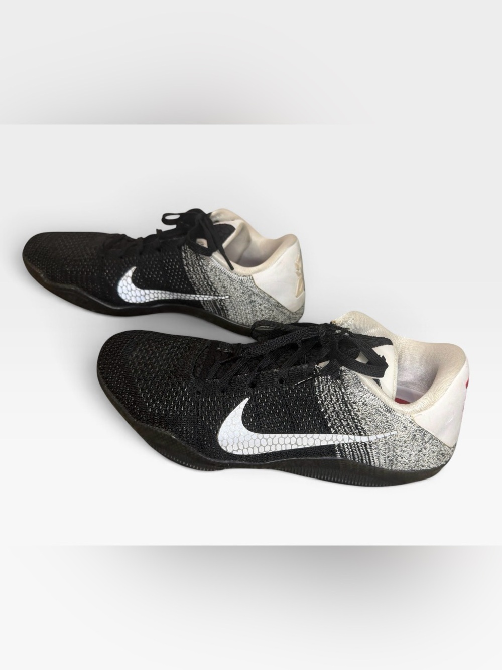 Nike Kobe 11 Elite Low Last Emperor 822675-105 Men’s Size 11.5 Black White